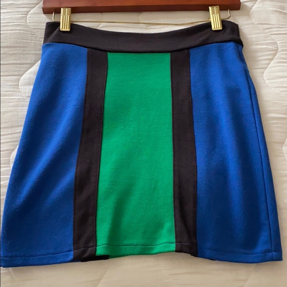 Mini color block skirt